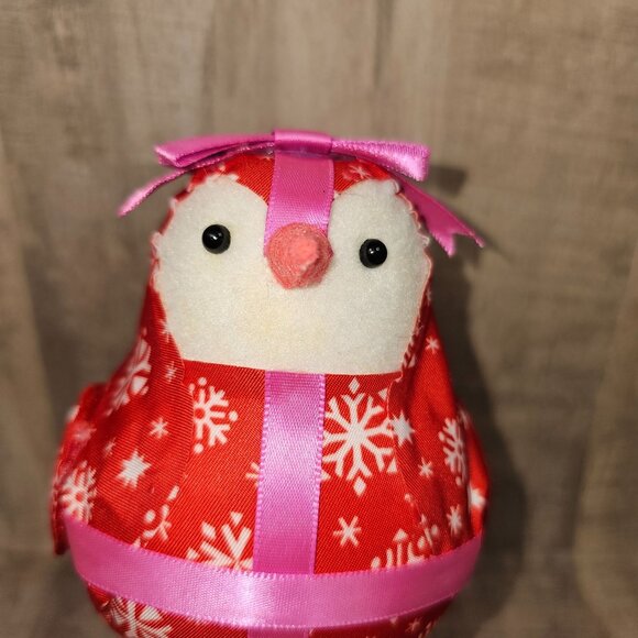 Target Bird 2022 Bow Has Yellowing On Face Snowflakes - Picture 2 of 7